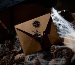 Food Escape Box Denkspel / Drankspel / Cadeau Voor Man En Vrouw / Cadeau / Escape Room Spel / Escape Room The Game / Exit / Escape Room Voor Volwassen / Escape Box / Gezelschapspel / Lets Get Drunk - 1 Tot 4 Personen - 18+ -Vloerspellen Verkoop 550x366 158