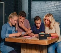 Identity Games Escape Room The Game Jumanji Familie Editie - Breinbreker -Vloerspellen Verkoop 550x366 94