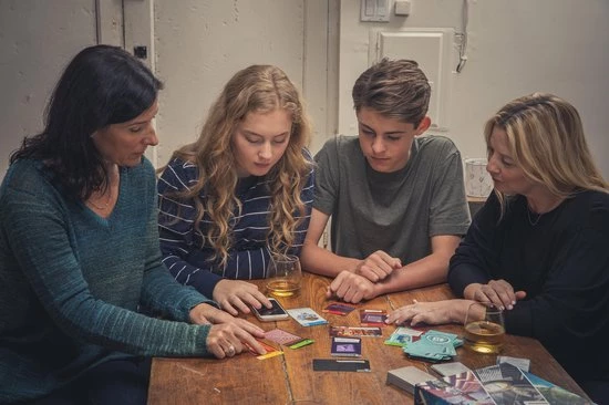 Space Cowboys Unlock! 3: Geheime Avonturen - Escape Room Spel 4 Space Cowboys Unlock! 3: Geheime Avonturen - Escape Room Spel - Afbeelding 4