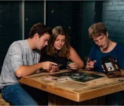 Identity Games Spellenbundel - 3 Stuks - Escape Room - Basisspel 2 & Uitbreidingen Mad House & Redbeard's Gold 14 Identity Games Spellenbundel - 3 Stuks - Escape Room - Basisspel 2 & Uitbreidingen Mad House & Redbeard's Gold -Vloerspellen Verkoop 550x367 28