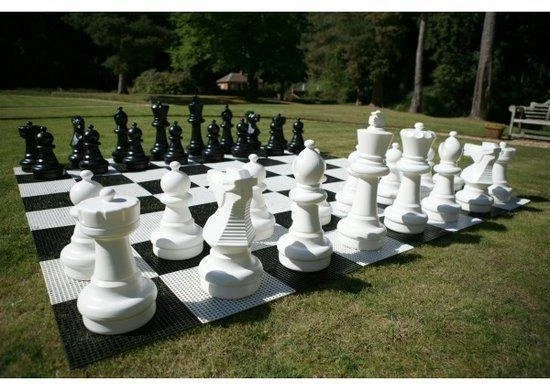 Ubergames Tuin Schaken Groot - Kunsstof - Tot 64 Cm Hoog 5 Ubergames Tuin Schaken Groot - Kunsstof - Tot 64 Cm Hoog - Afbeelding 5