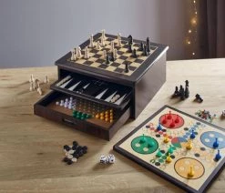 Playtive Houten Bordspel 10-in-1 - Houten Box Met 10 Spelletjes - Aanbevolen Leeftijd: Vanaf 6 Jaar - Speelplezier Voor Het Hele Gezin - Voor 1 Tot 6 Spelers -Vloerspellen Verkoop 550x412 31
