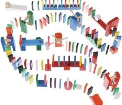 Woodtoys XL Domino Hout Set - 360 Stuks - Puzzel - Domino Stenen - Diverse Kleuren - Vloerspel - Speelgoed Voor Jongens - Speelgoed Voor Meisjes - Klassiek Spel - Cadeau Kind -Vloerspellen Verkoop 550x508 1