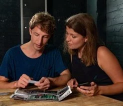 Identity Games Spellenbundel - Escape Room - 2 Stuks - The Game Basisspel 2 & Uitbreiding 2 Player: Horror -Vloerspellen Verkoop 550x550 212