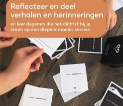 Vertellis Feestdagen Editie NL - Gesprekskaarten - Even Geen Mobiel Maar Aandacht Voor Elkaar, Gespreksstarters, Gezinsspellen, Vragenspel Met Kaarten -Vloerspellen Verkoop 550x550 60